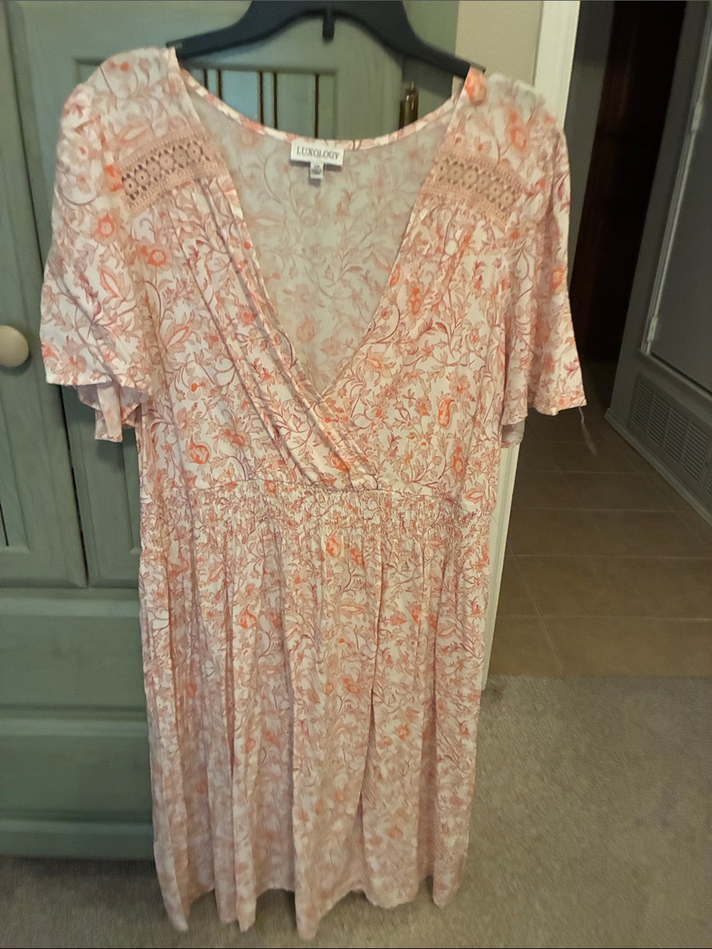 Dress Subcategory Identification